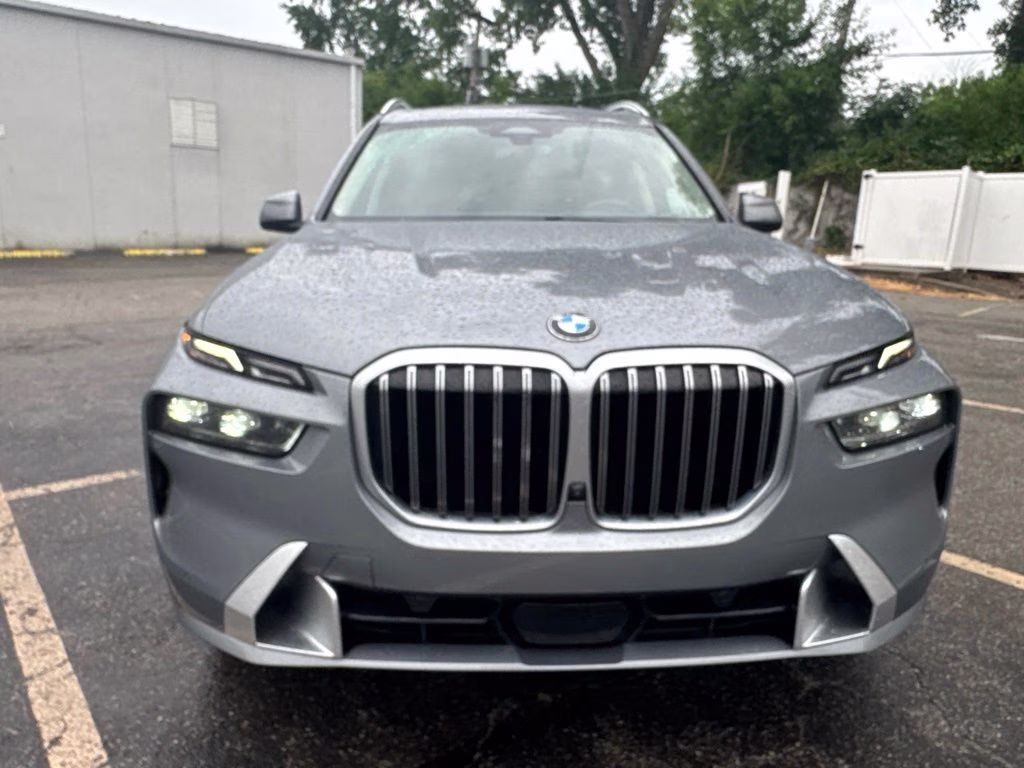 2025 Gray Metallic BMW X7 xDrive40i AWD SUV