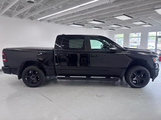 2021 Diamond Black Crystal Pearlcoat Ram 1500 Big Horn 4X4 Truck