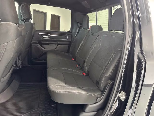 2021 Diamond Black Crystal Pearlcoat Ram 1500 Big Horn 4X4 Truck
