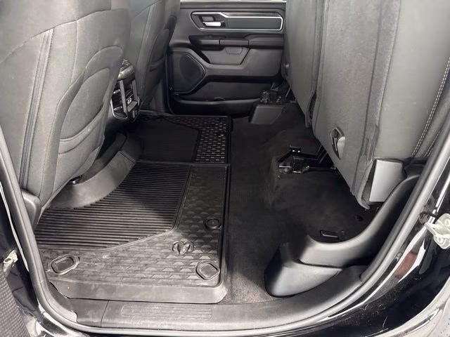2021 Diamond Black Crystal Pearlcoat Ram 1500 Big Horn 4X4 Truck
