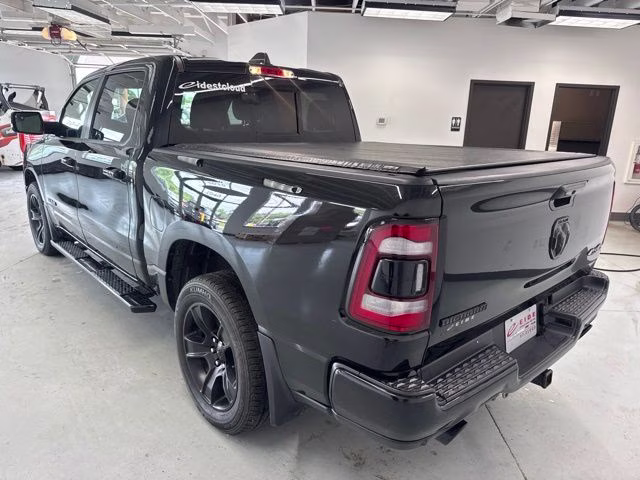 2021 Diamond Black Crystal Pearlcoat Ram 1500 Big Horn 4X4 Truck
