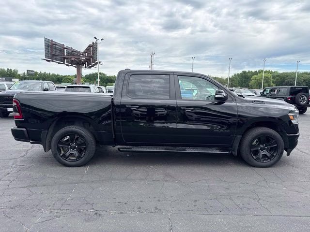 2021 Diamond Black Crystal Pearlcoat Ram 1500 Big Horn 4X4 Truck