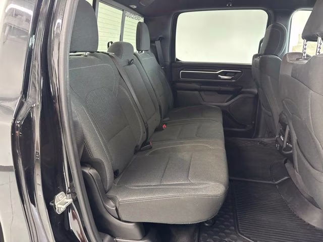 2021 Diamond Black Crystal Pearlcoat Ram 1500 Big Horn 4X4 Truck