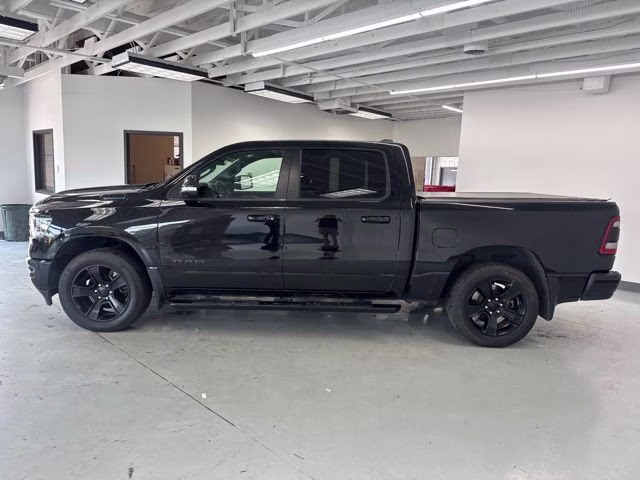 2021 Diamond Black Crystal Pearlcoat Ram 1500 Big Horn 4X4 Truck
