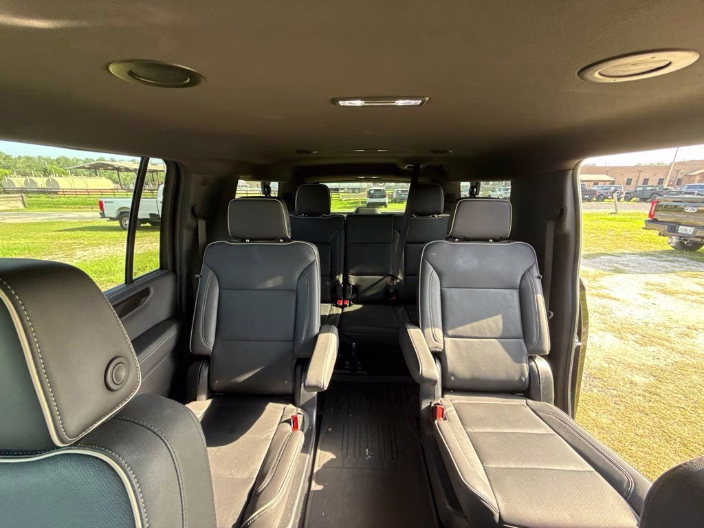 2025 Onyx Black GMC Yukon XL Elevation 4X4 SUV