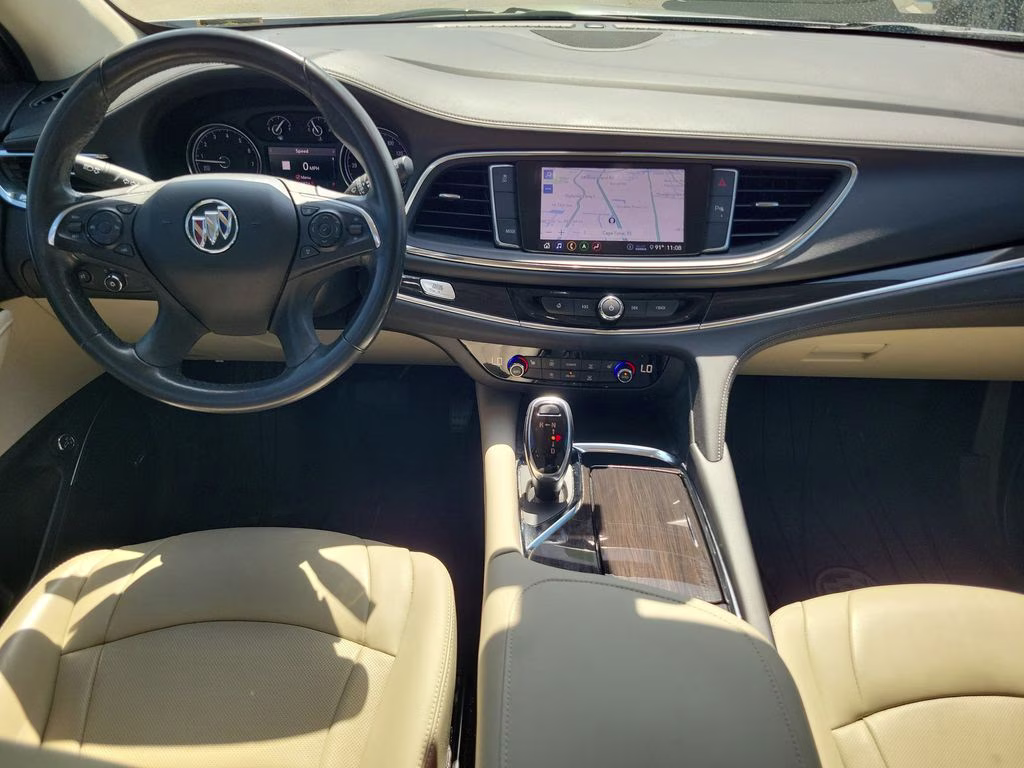 2021 White Frost Tricoat Buick Enclave Essence FWD SUV