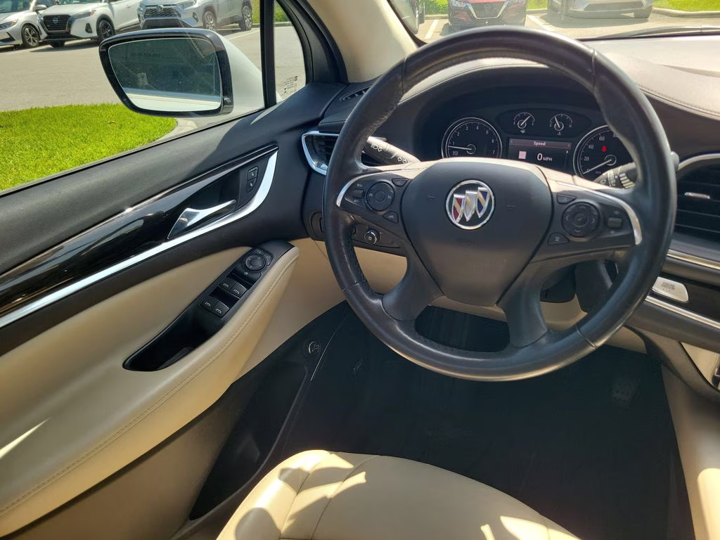 2021 White Frost Tricoat Buick Enclave Essence FWD SUV