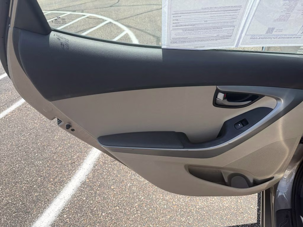2016 Desert Bronze Hyundai Elantra SE FWD Sedan