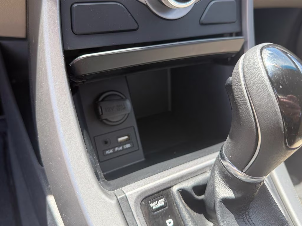 2016 Desert Bronze Hyundai Elantra SE FWD Sedan