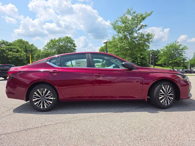 2026 Scarlet Ember Tintcoat Nissan Altima 2.5 SV FWD Sedan