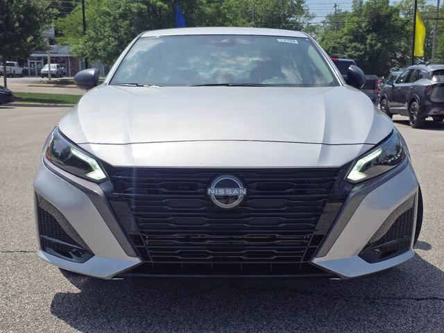 2026 Brilliant Silver Metallic Nissan Altima 2.5 SV FWD Sedan