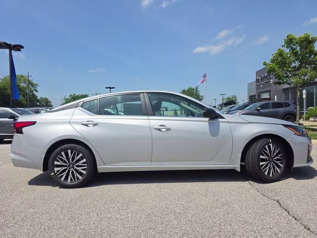 2026 Brilliant Silver Metallic Nissan Altima 2.5 SV FWD Sedan