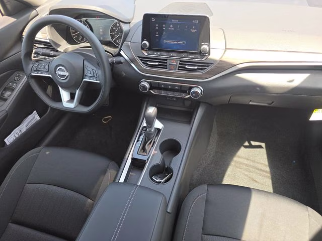 2026 Brilliant Silver Metallic Nissan Altima 2.5 SV FWD Sedan