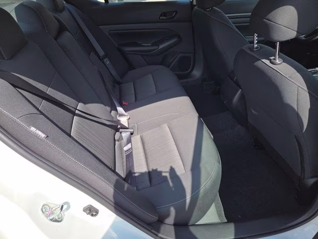 2026 Pearl White Tricoat Nissan Altima 2.5 SV FWD Sedan