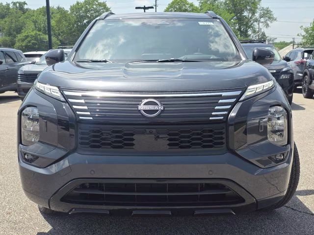 2026 Moonrock Gray Nissan Rogue Plug-In Hybrid Platinum AWD SUV