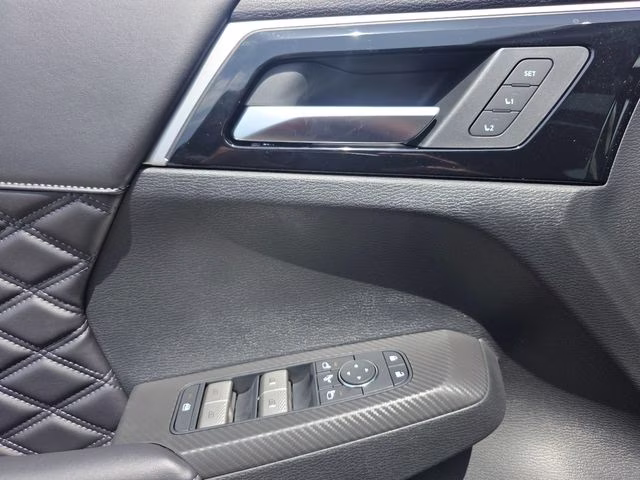 2026 Moonrock Gray Nissan Rogue Plug-In Hybrid Platinum AWD SUV