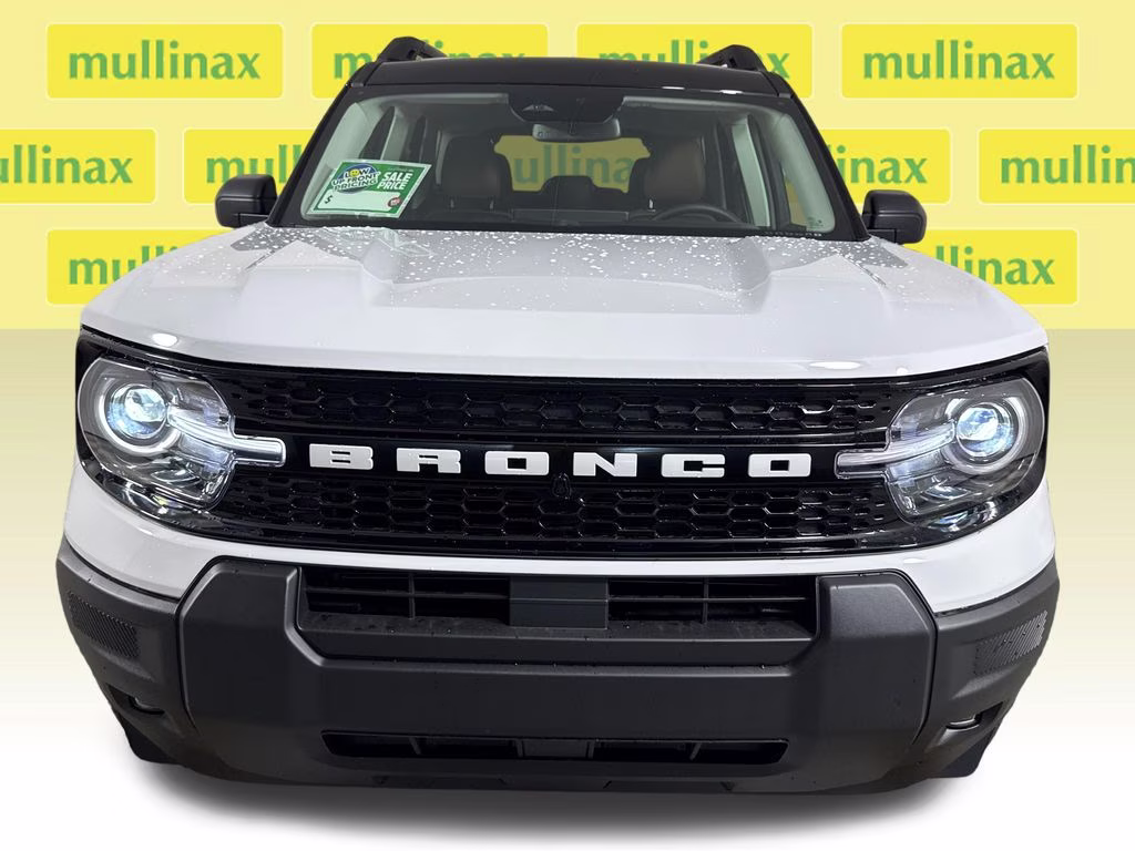 2026 Oxford White Ford Bronco Sport Outer Banks 4X4 SUV