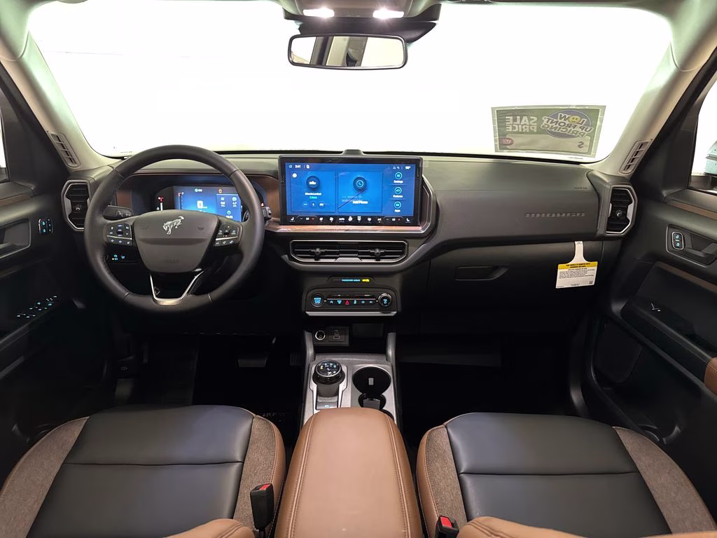 2026 Oxford White Ford Bronco Sport Outer Banks 4X4 SUV