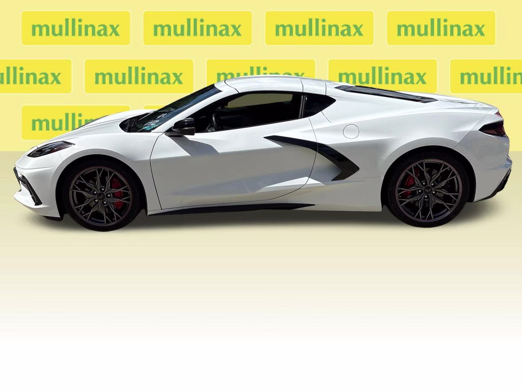 2024 Arctic White Chevrolet Corvette Stingray RWD Coupe