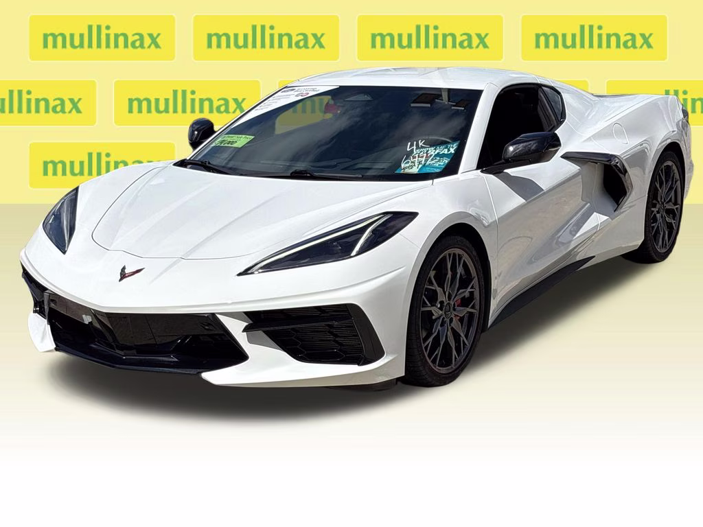 2024 Arctic White Chevrolet Corvette Stingray RWD Coupe