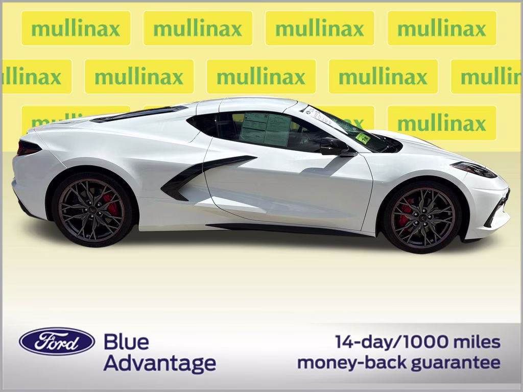 2024 Arctic White Chevrolet Corvette Stingray RWD Coupe
