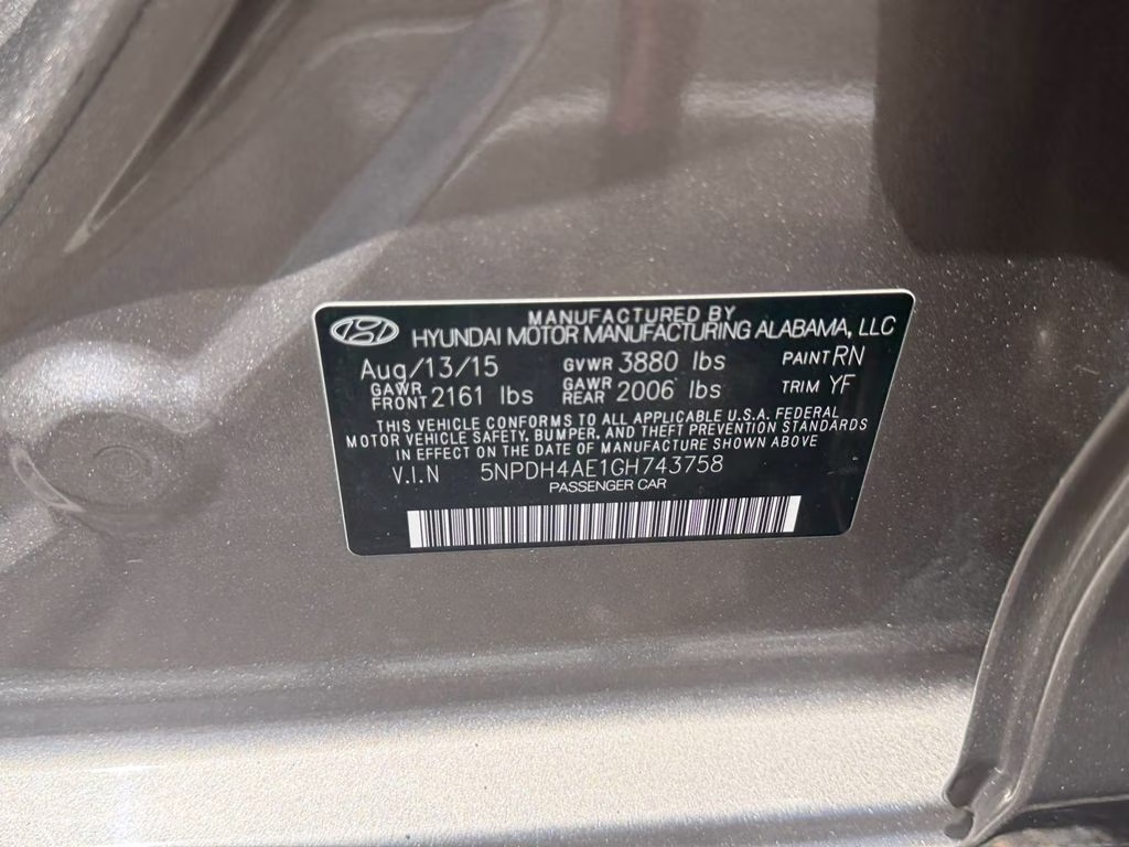 2016 Desert Bronze Hyundai Elantra SE FWD Sedan