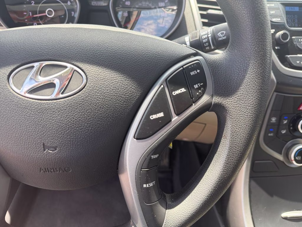2016 Desert Bronze Hyundai Elantra SE FWD Sedan