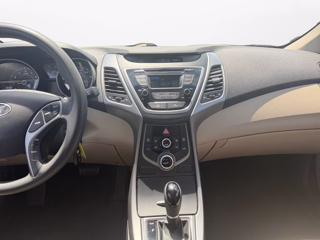 2016 Desert Bronze Hyundai Elantra SE FWD Sedan