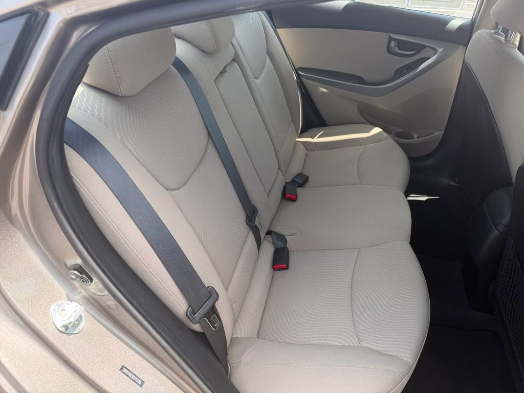 2016 Desert Bronze Hyundai Elantra SE FWD Sedan