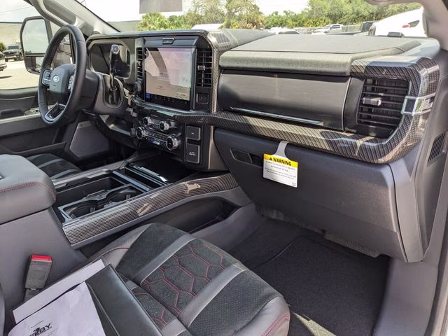 2026 Star White Metallic Tri-Coat Ford Super Duty F-250 SRW Lariat 4X4 Truck