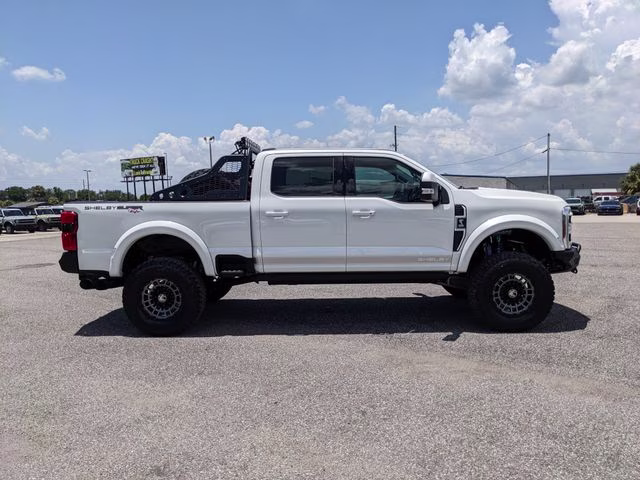 2026 Star White Metallic Tri-Coat Ford Super Duty F-250 SRW Lariat 4X4 Truck
