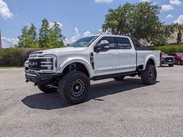 2026 Star White Metallic Tri-Coat Ford Super Duty F-250 SRW Lariat 4X4 Truck