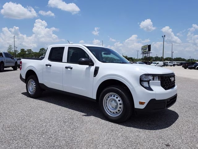 2026 Oxford White Ford Maverick XL FWD Truck
