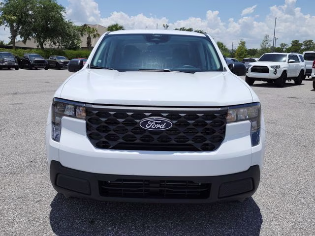 2026 Oxford White Ford Maverick XL FWD Truck