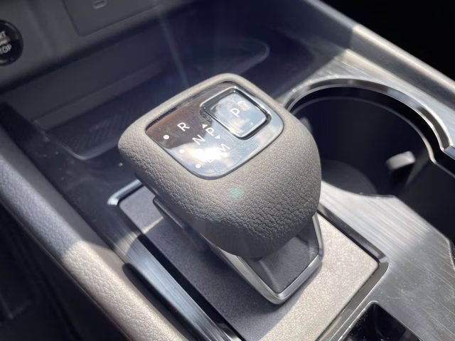 2026 Everest White Pearl Tricoat Nissan Rogue Dark Armor FWD SUV