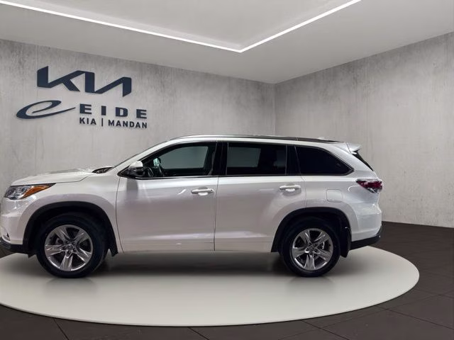 2016 Blizzard Pearl Toyota Highlander Limited AWD SUV