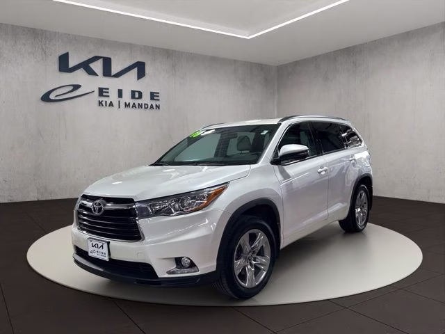 2016 Blizzard Pearl Toyota Highlander Limited AWD SUV