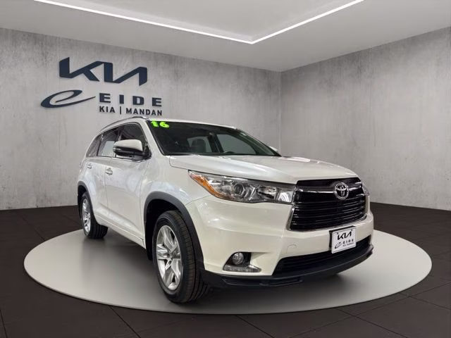 2016 Blizzard Pearl Toyota Highlander Limited AWD SUV