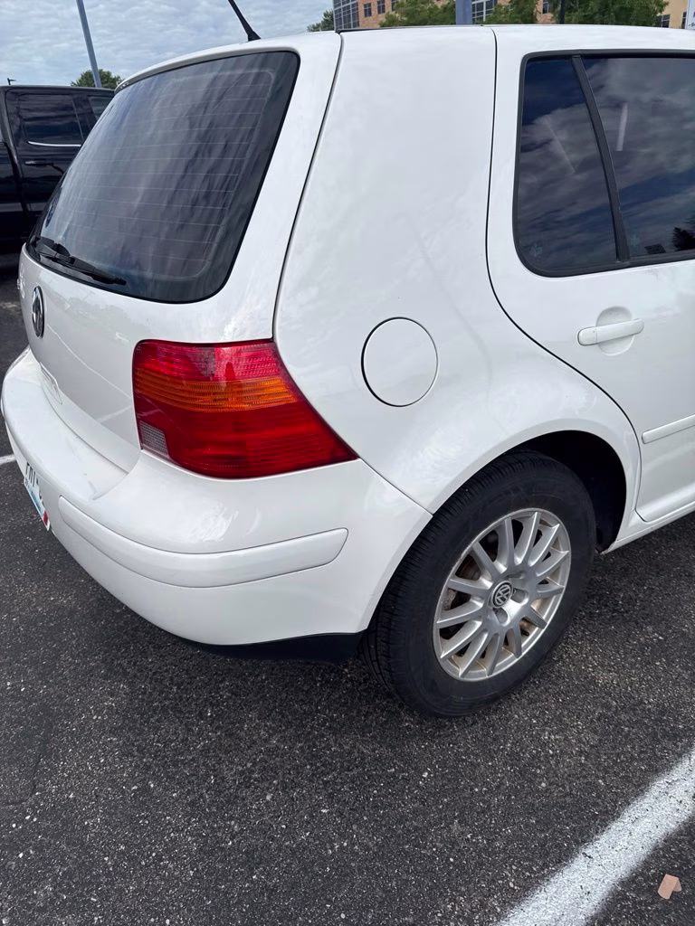 2005 White Volkswagen Golf GLS FWD Hatchback