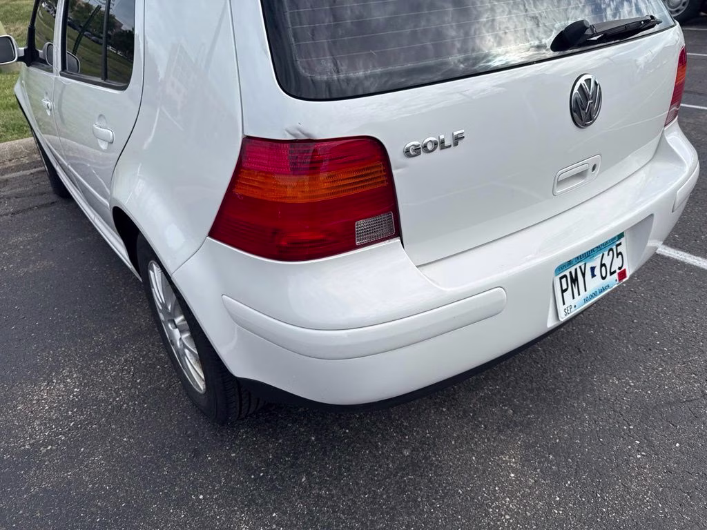 2005 White Volkswagen Golf GLS FWD Hatchback