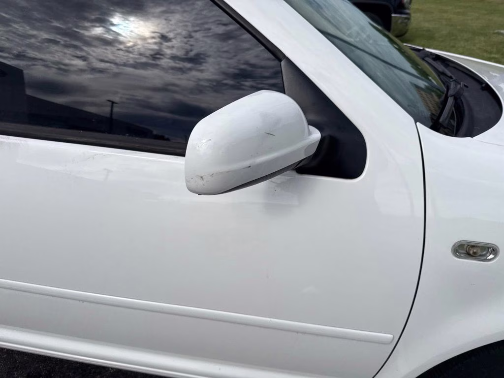 2005 White Volkswagen Golf GLS FWD Hatchback