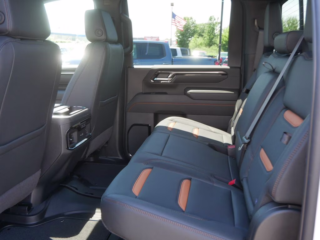 2026 Summit White GMC Sierra 3500HD AT4 4X4 Truck