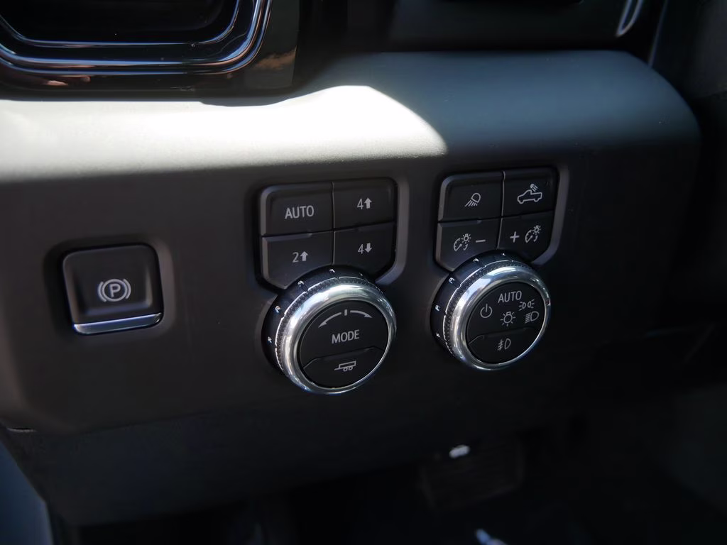 2026 Sterling Metallic GMC Sierra 1500 AT4 4X4 Truck