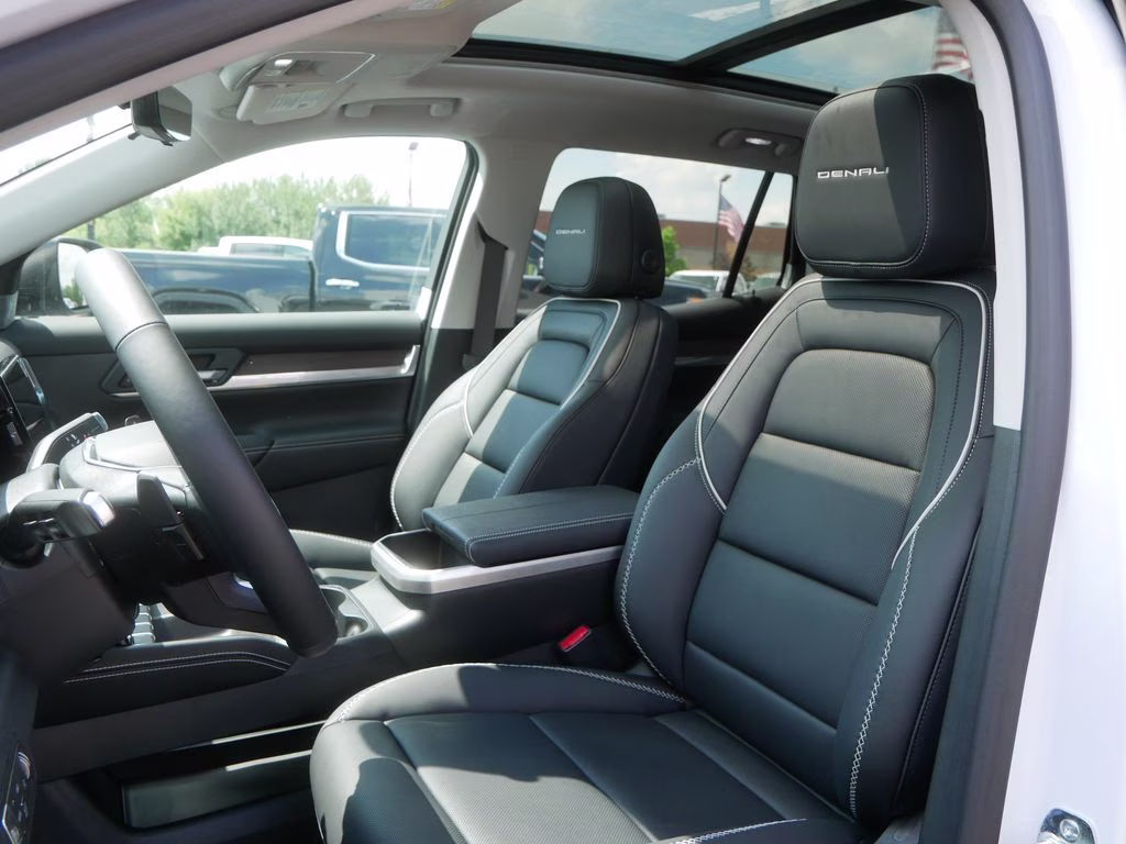 2026 Glacier White Tricoat GMC Terrain Denali AWD SUV