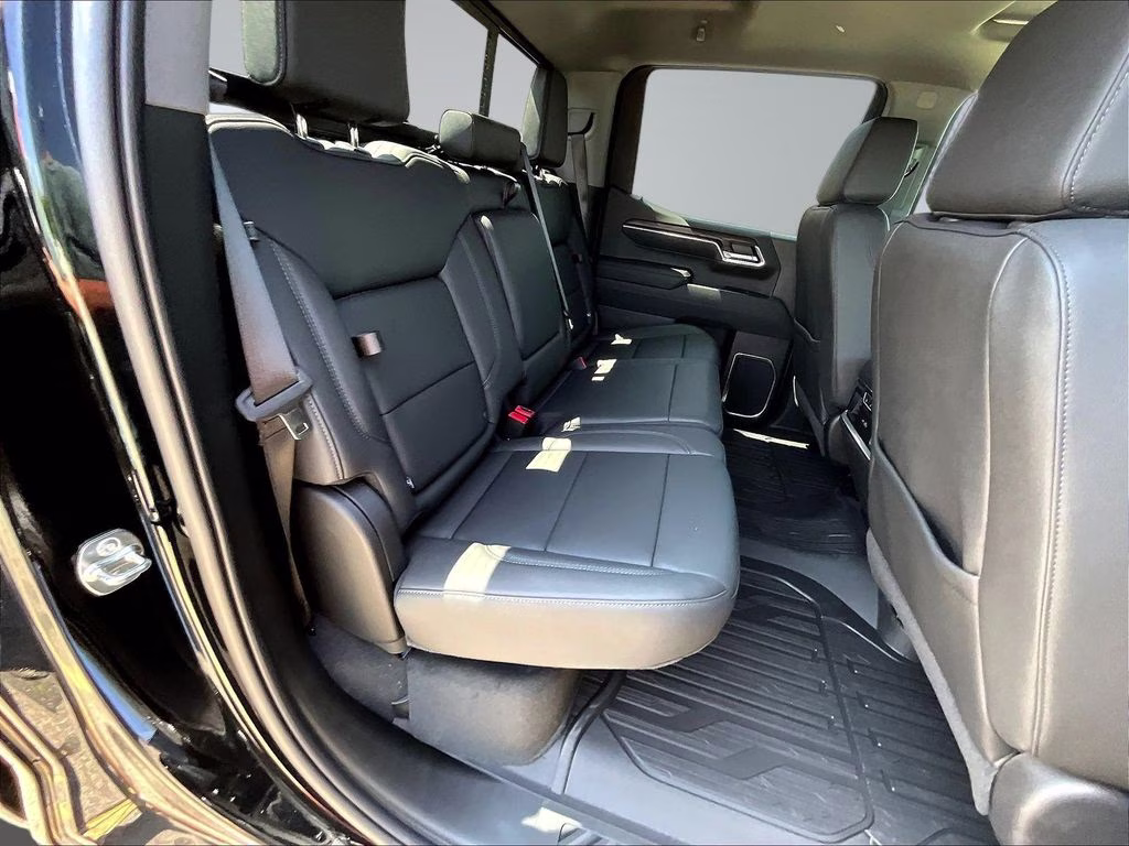 2026 Onyx Black GMC Sierra 1500 SLT 4X4 Truck