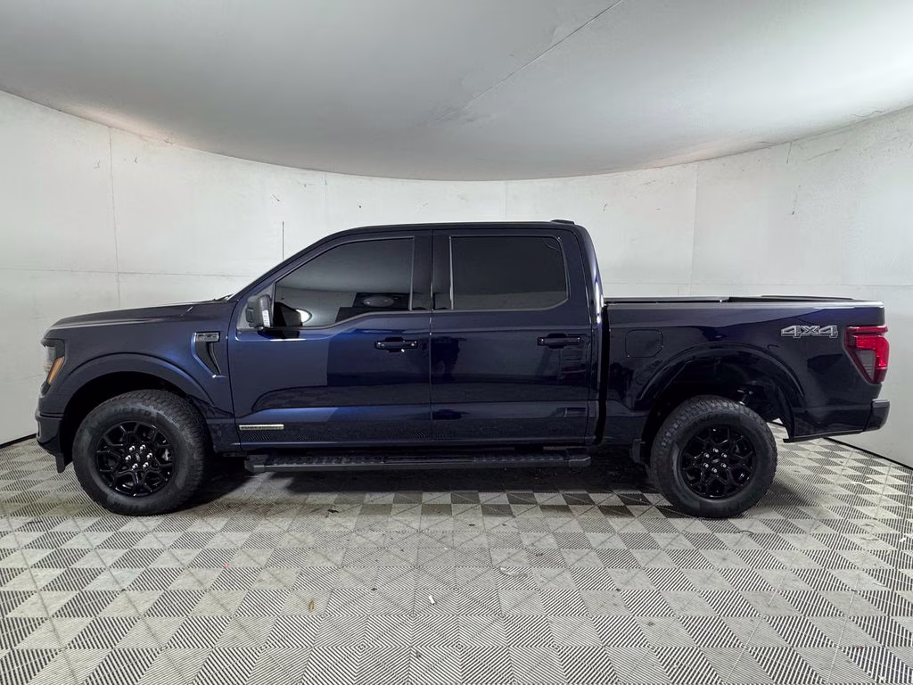 2025 Antimatter Blue Metallic Ford F-150 XLT 4X4 Truck