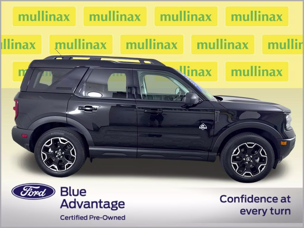 2025 Shadow Black Ford Bronco Sport Outer Banks 4X4 SUV