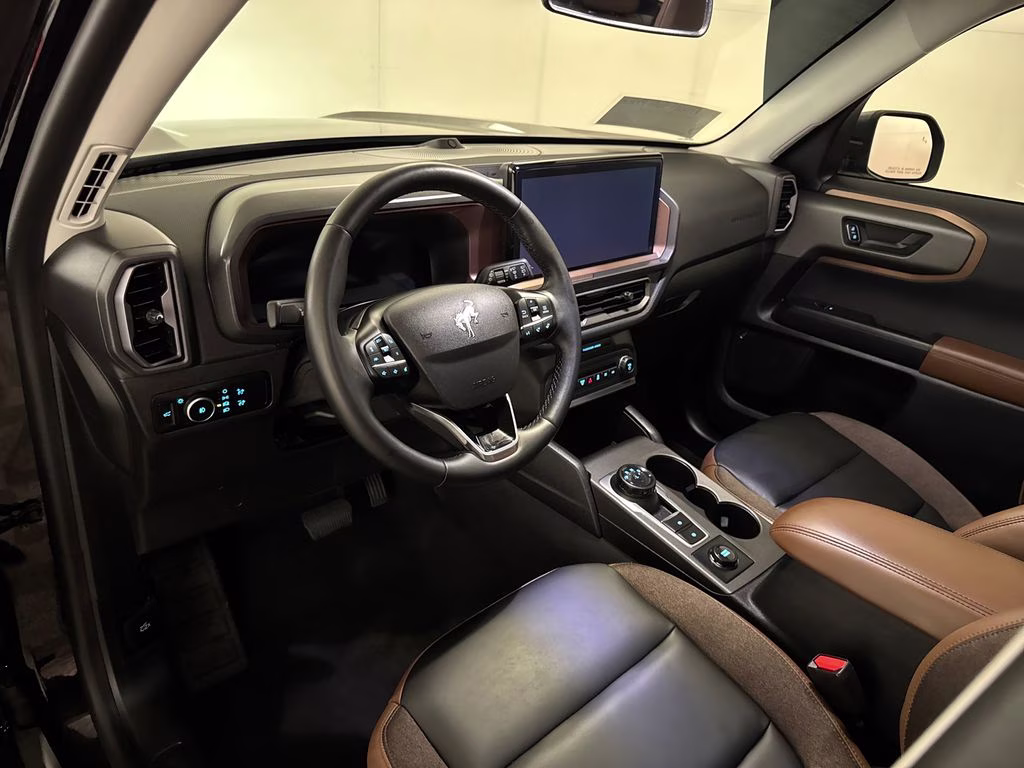 2025 Shadow Black Ford Bronco Sport Outer Banks 4X4 SUV
