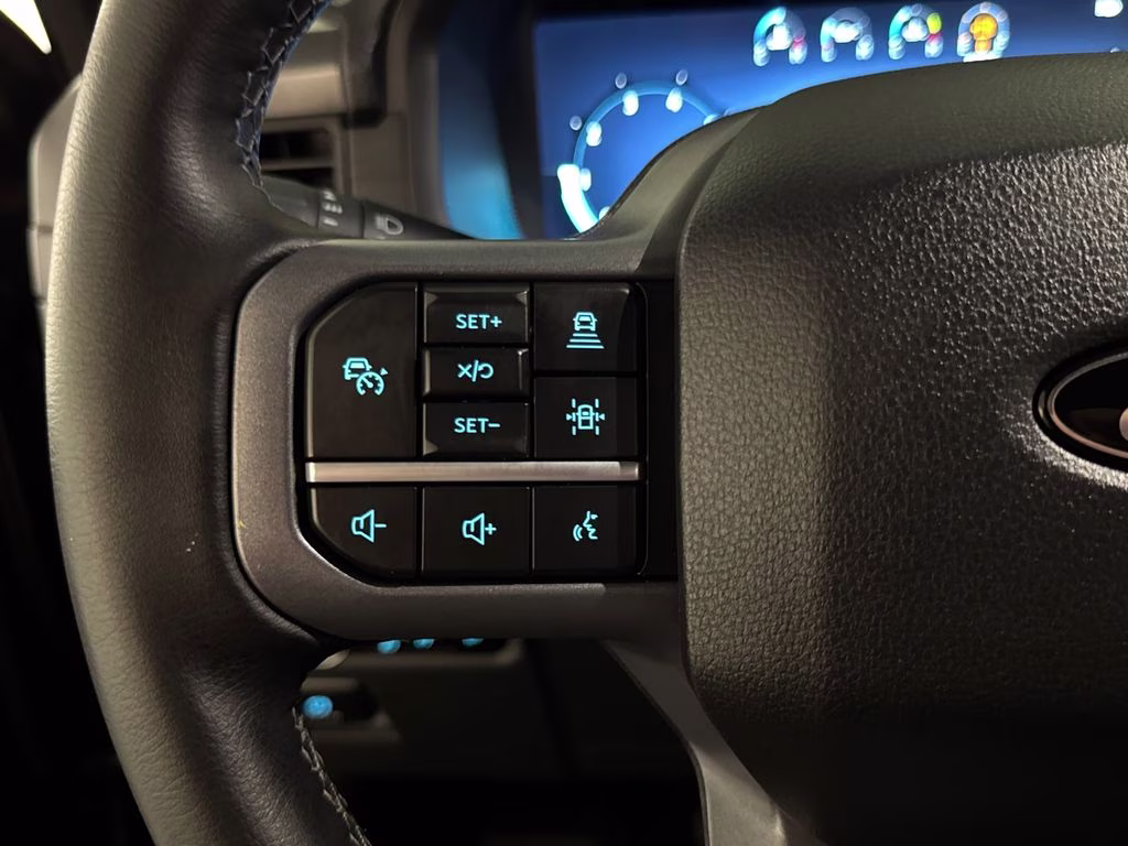 2025 Antimatter Blue Metallic Ford F-150 XLT 4X4 Truck