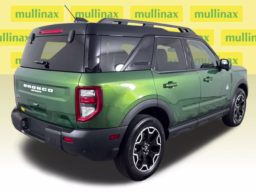 2025 Eruption Green Metallic Ford Bronco Sport Outer Banks 4X4 SUV